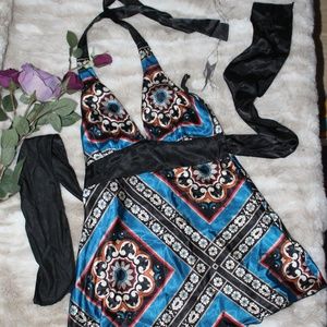 B Tru Halter  Floral Print Top Size Small